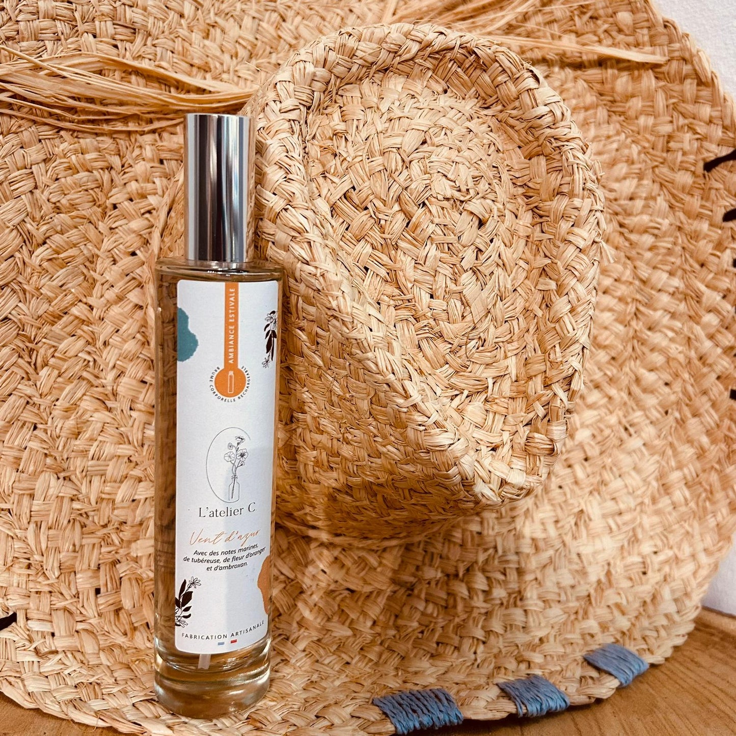 Savon artisanal parfumé "Vent d'Azur"