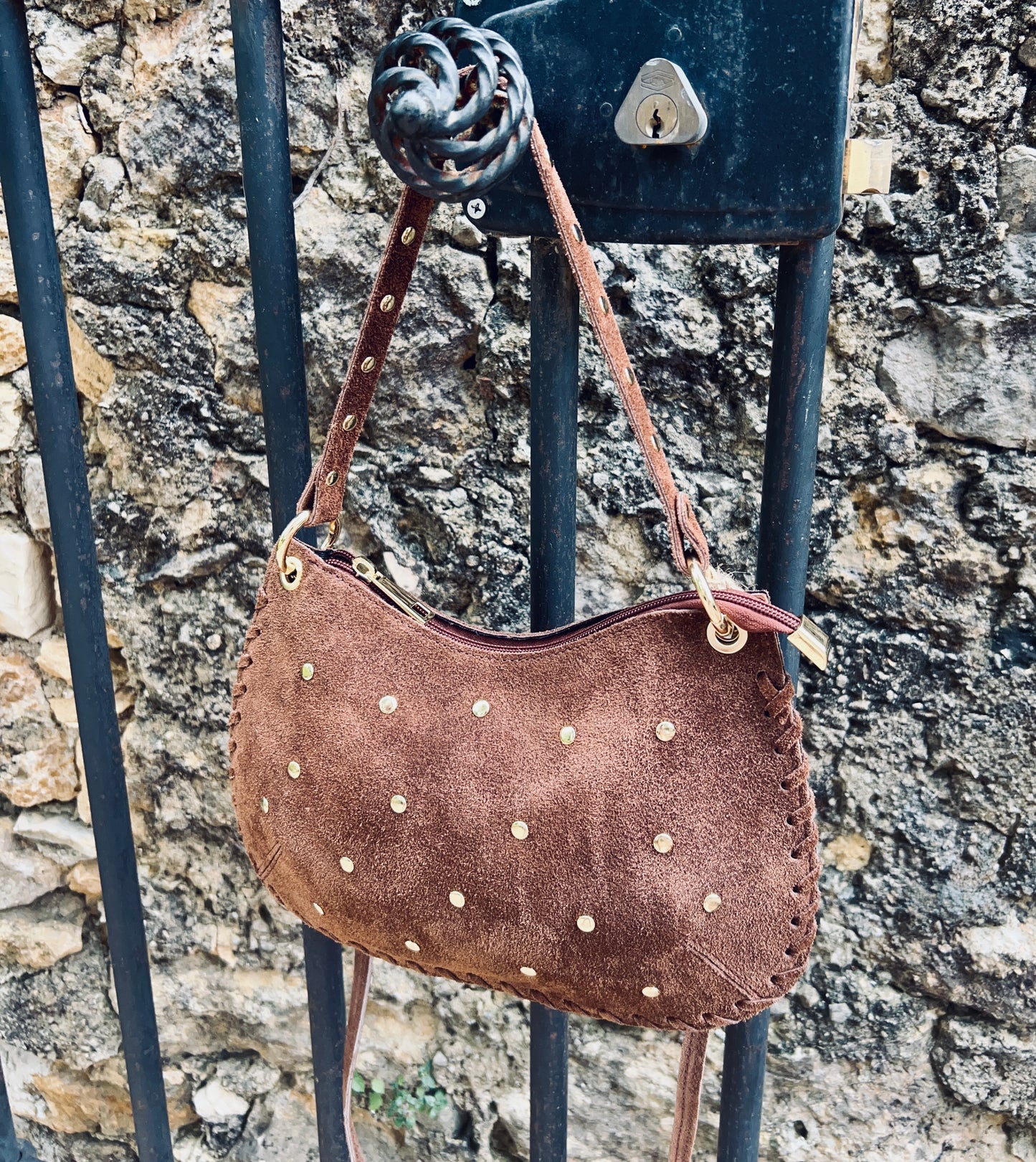 Sac "NINA » clouté camel