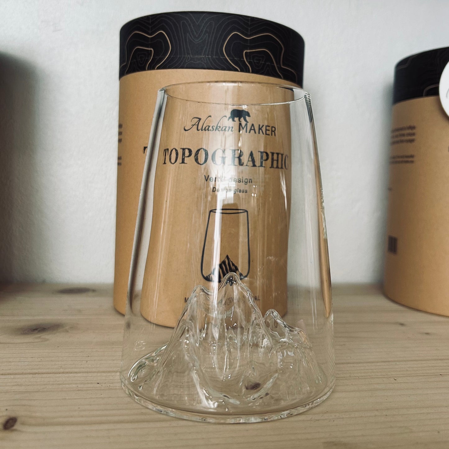 Verre design topographic