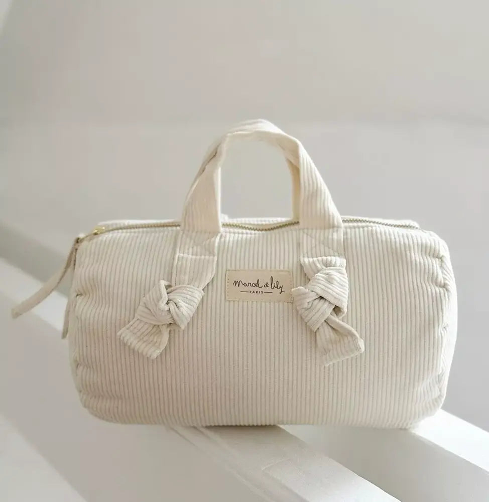 Trousse de toilette en "velours polochon"